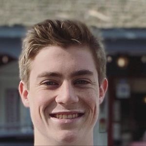 Meet your Posher, Collier